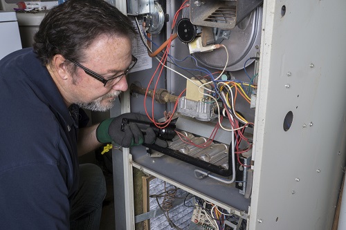 What Does an HVAC Contractor Do?